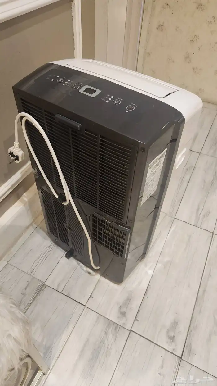 مكيف متحرك متنقل بحاله ممتازه 9