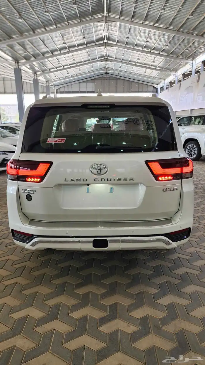 تويوتا جكسار L4 سعودي ديزل ابيض 2025 ( باقل سعر ) 9