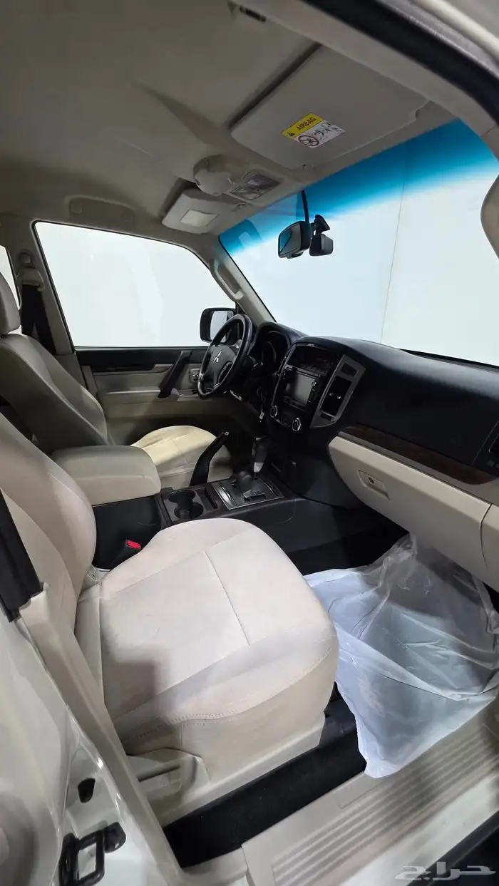 باجيرو GLS نص فل 2020 13