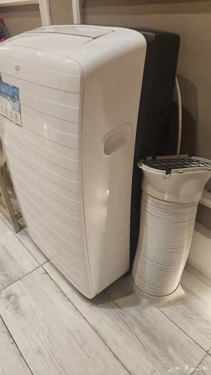 مكيف متحرك متنقل بحاله ممتازه 11