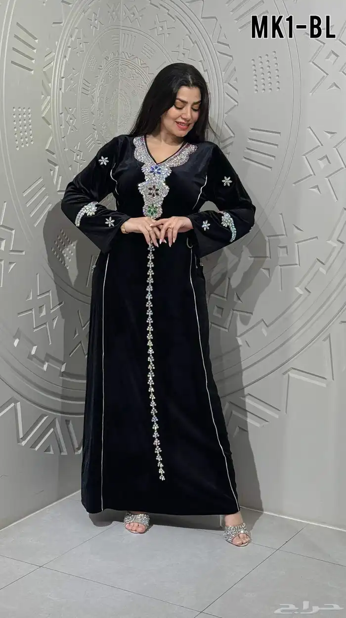 جلابيات وترانشكوتات ناعمه 17