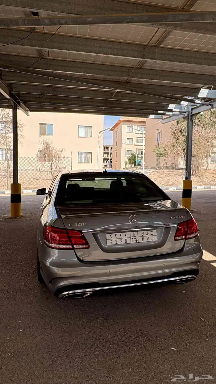 مرسيدس E300 2014 4