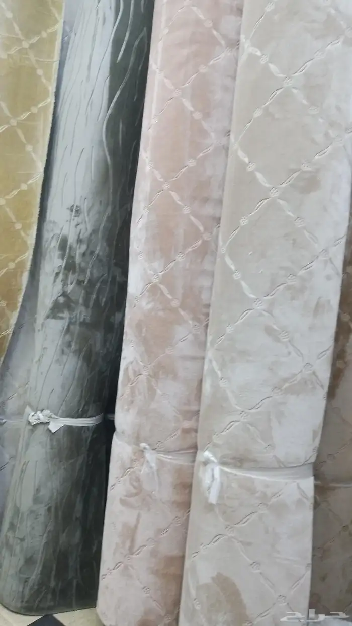 متوفر موكيت نقشه فرنسي تركي ومتوفر الحرير الصيني على تابي وت 1