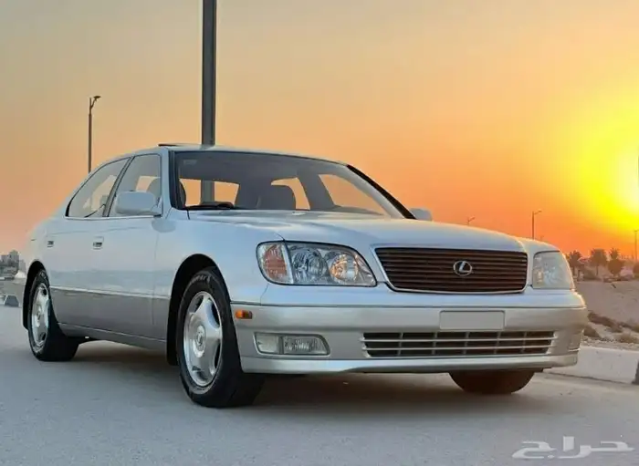 عندك سياره تبغا تبيعها وتخفي اللوحه  طلبك عندنا 0