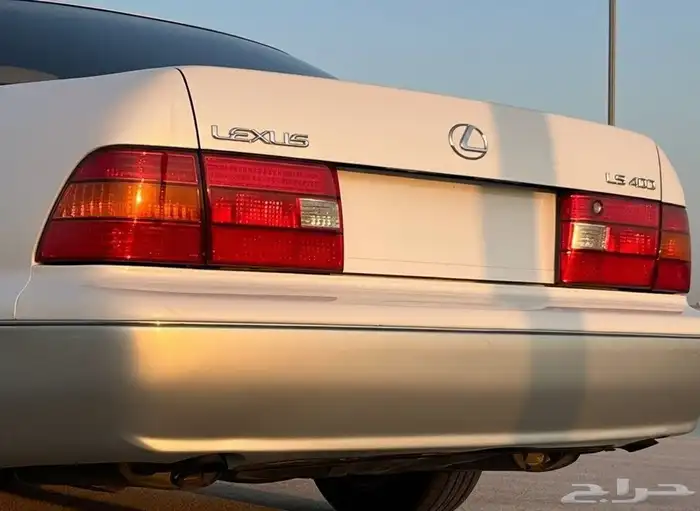 عندك سياره تبغا تبيعها وتخفي اللوحه  طلبك عندنا 1