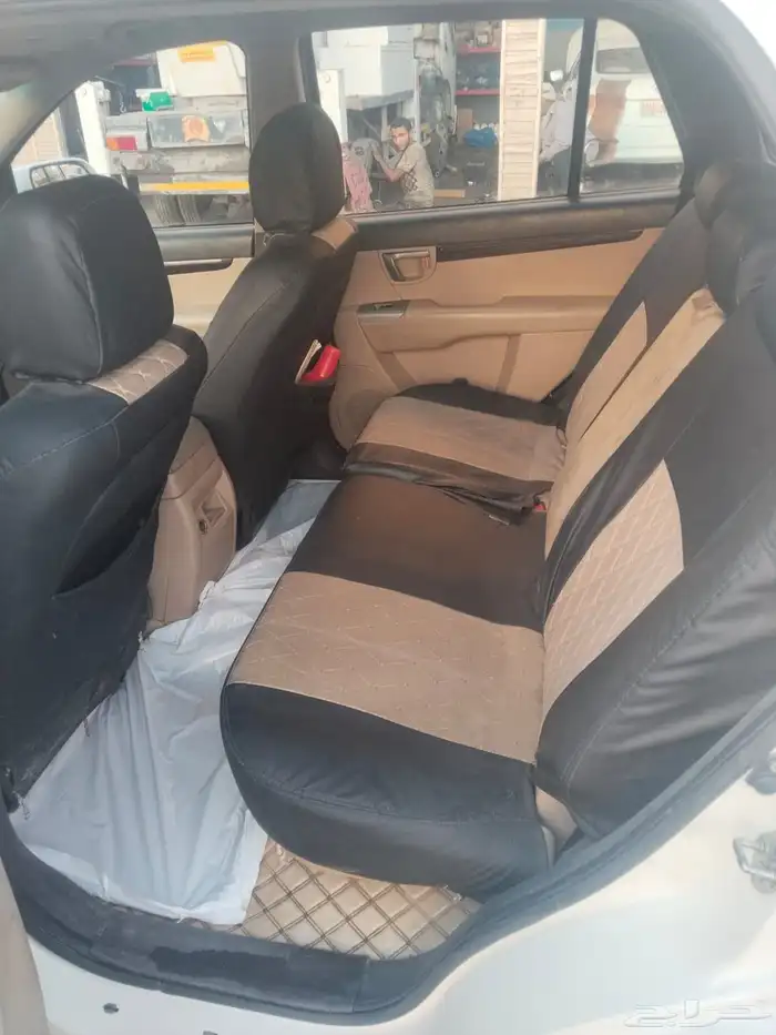 سيارة جيب سنتافي 2012 4