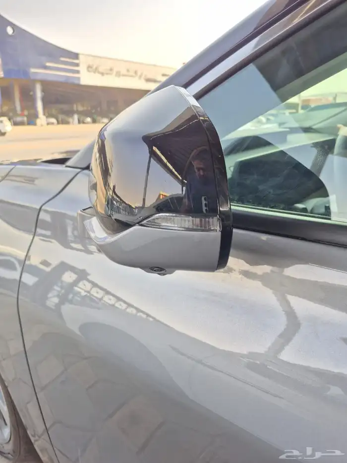 فورد تورس تيتانيوم 2026 4