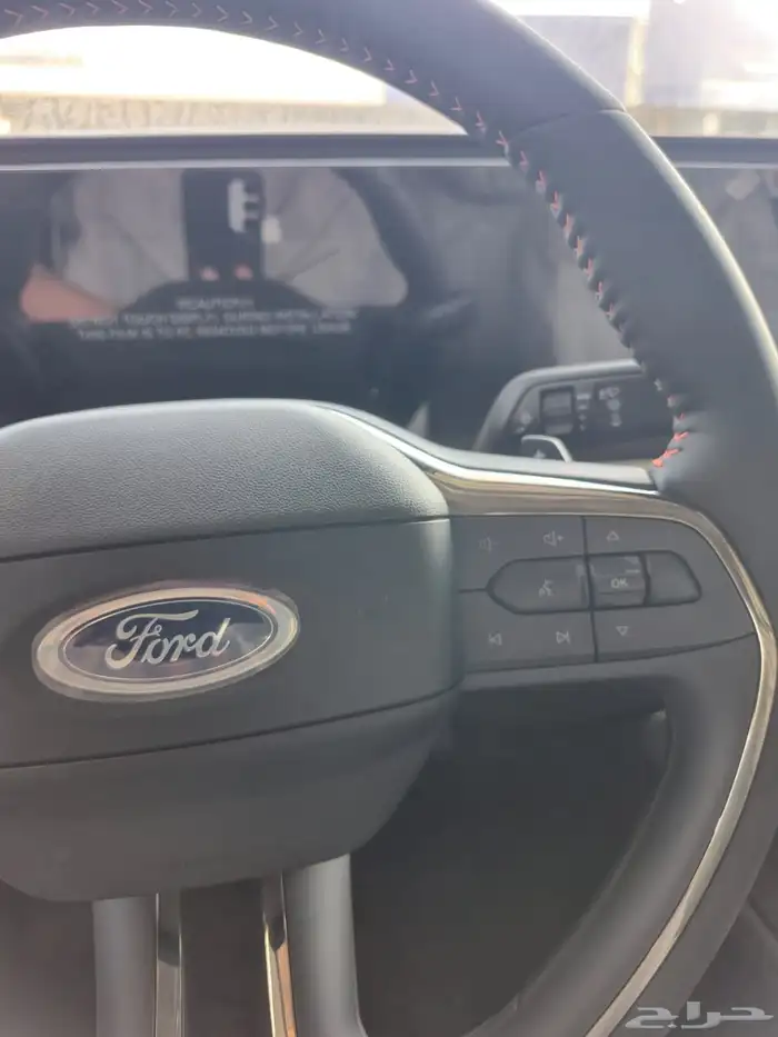 فورد تورس تيتانيوم 2026 6