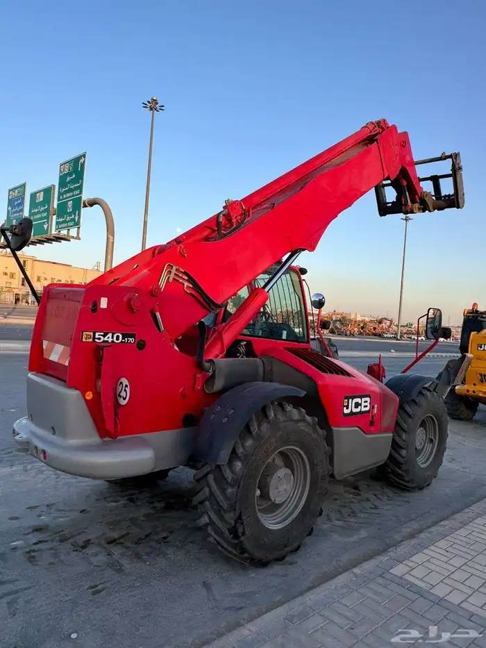 شركه ميسكو لتاجير المعدات الثقيله الرافعات الشوكيه كرينات 6