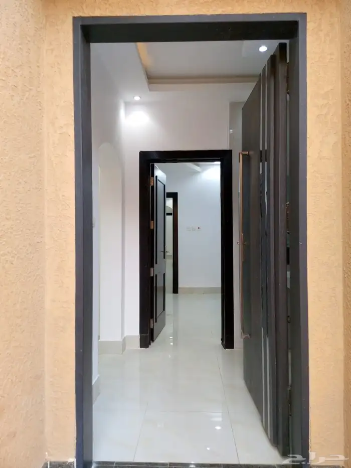 للايجار بحي النرجس مخطط القمراء دور ارضي شبه جديد ب65000 5