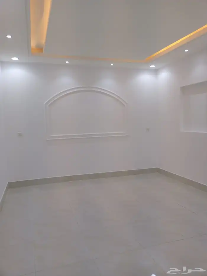 للايجار بحي النرجس مخطط القمراء دور ارضي شبه جديد ب65000 9