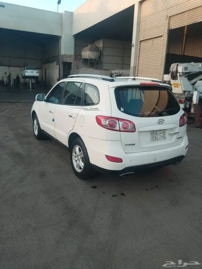 سيارة جيب سنتافي 2012 0