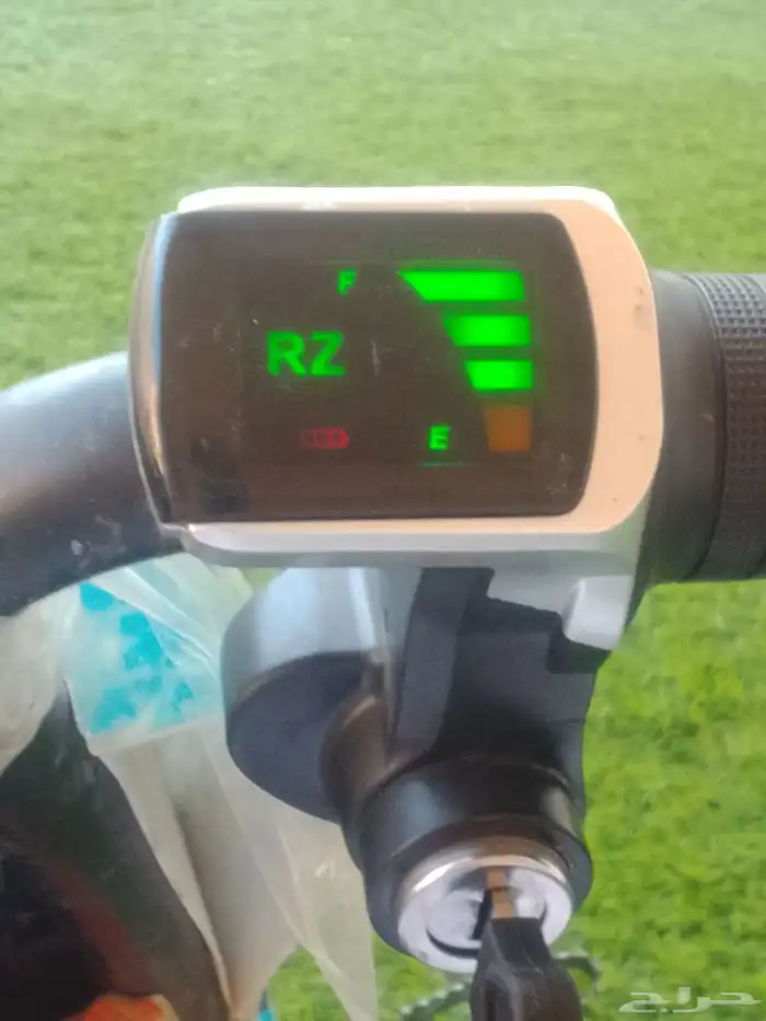 سكوتر للبيع اسم مع الشاحنه 4