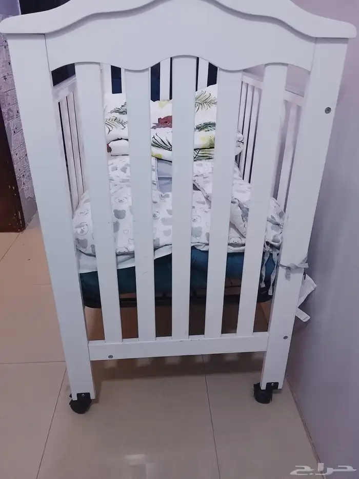 سرير للبيع 0