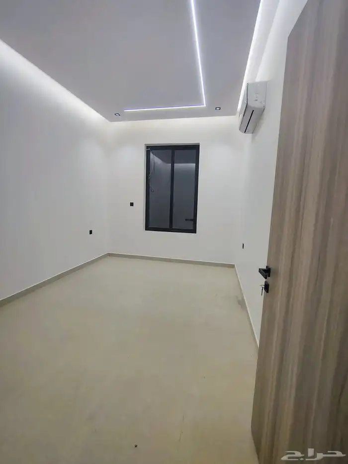 شقق جديده للايجار بالمهديه 4 غرف مكيف ومطبخ راكب السعر 55 ال 6