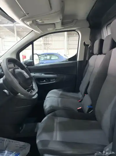 عرض خاص بيجو بارتنر 2023 2022 2021 index