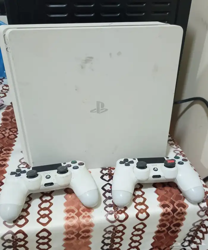 جهاز PS4 slim 5