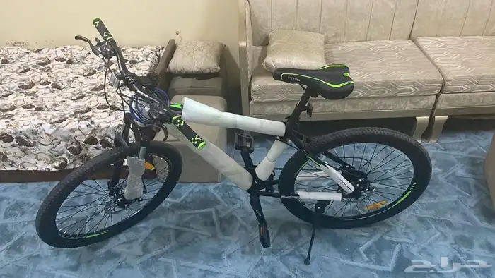 سيكل مقاس 26 جديد ما فيه عيوب وكل شي شغال السعر 530 0