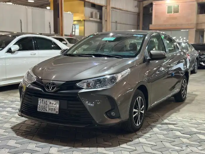 تويوتا يارس 2022 YX فل كامل 0