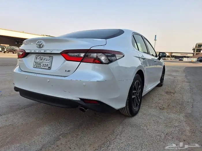 تويوتا كامري 2023 فئه LE 5