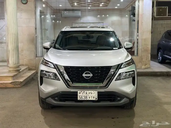 نيسان اكس تريل 2023 SV بلس فل كامل 1