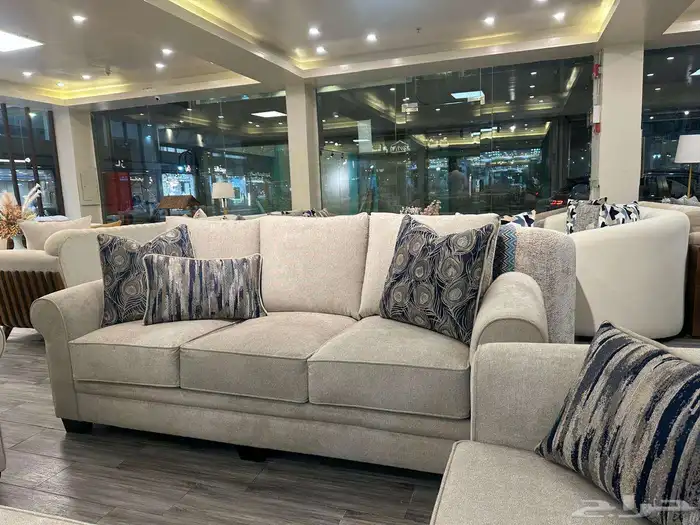 تفصيل وتنجيد حسب طلب ازبون عندكم كنب قديم يرجع جديد 4