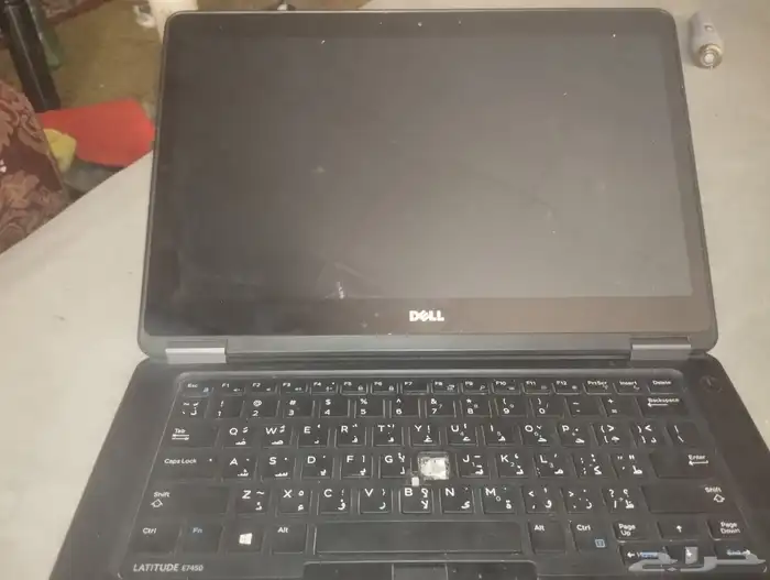 - DELL - Cor i5 - one Terabyte - Touch - RAm 8 - Windows 3