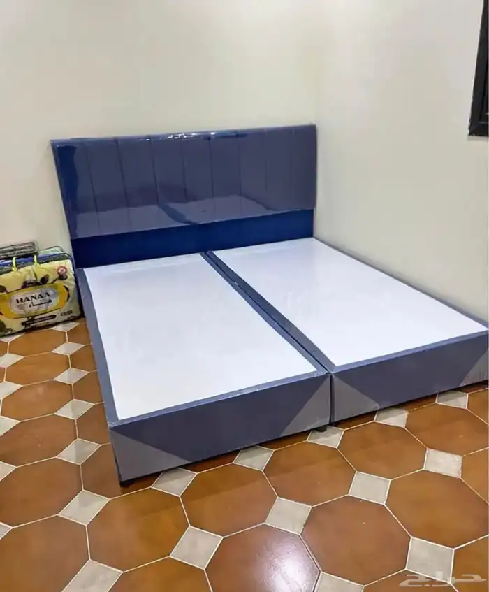 سرير خشب بوكس وسرير حديد 9