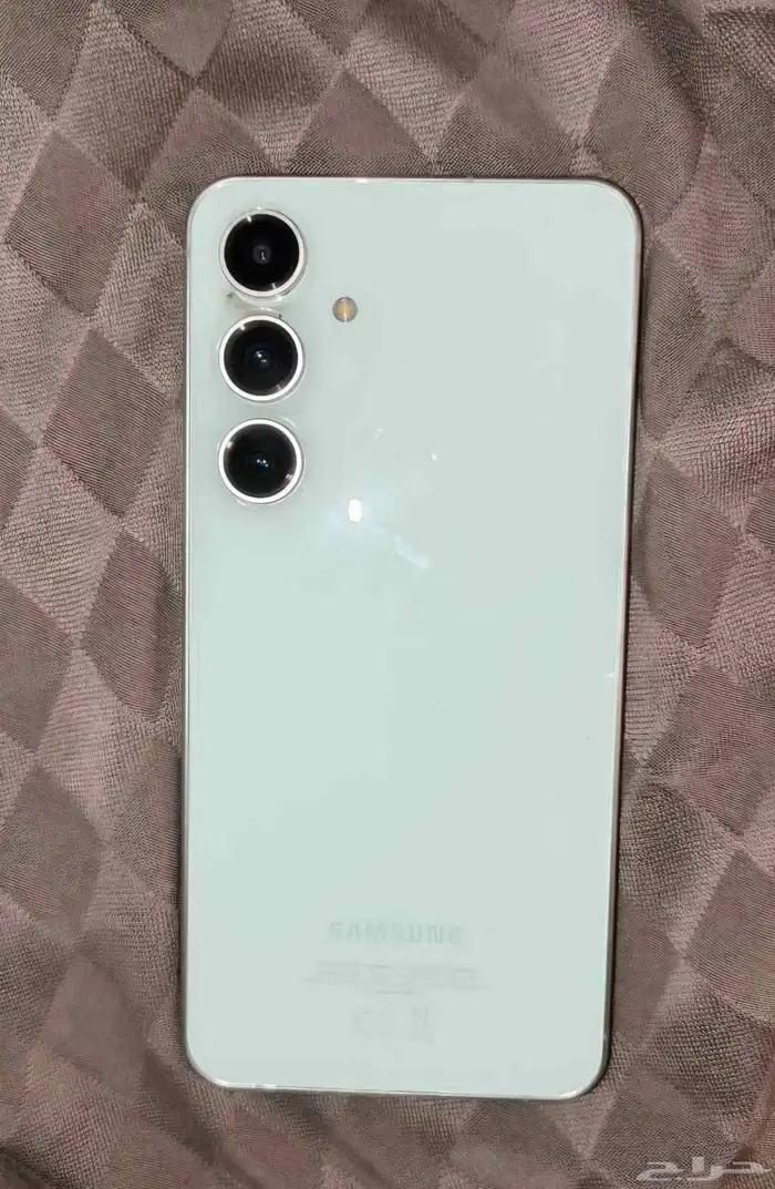 جالاكسي اس 24 اف اي Galaxy s24 FE 256GB 2