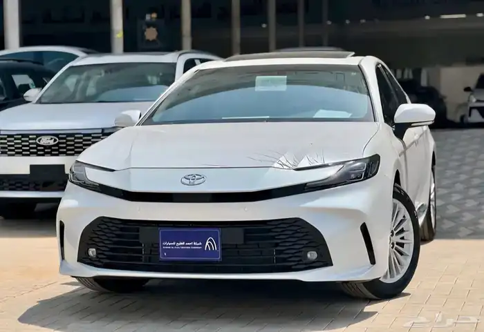 تويوتا كامري Le بنزين 2025 ( ندعم جميع البنوك ) 0