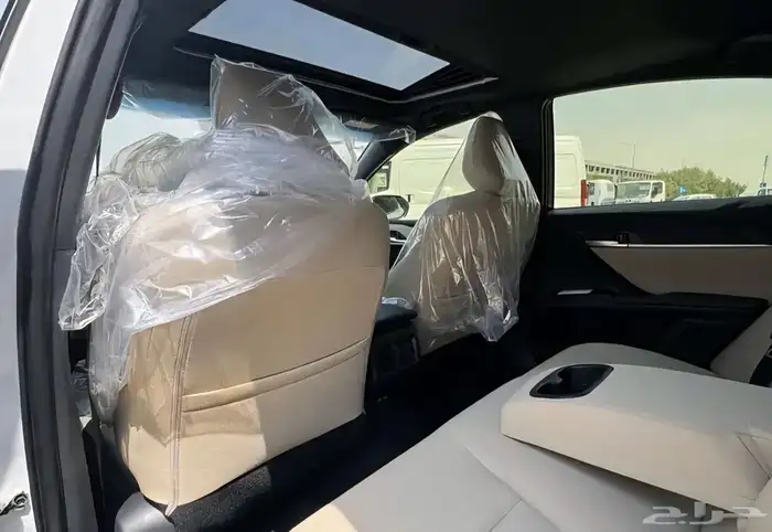 تويوتا كامري Le بنزين 2025 ( ندعم جميع البنوك ) 15