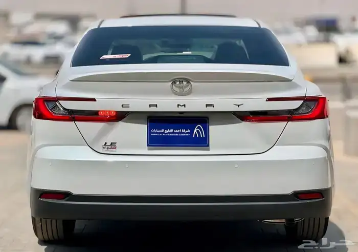 تويوتا كامري Le بنزين 2025 ( ندعم جميع البنوك ) 7