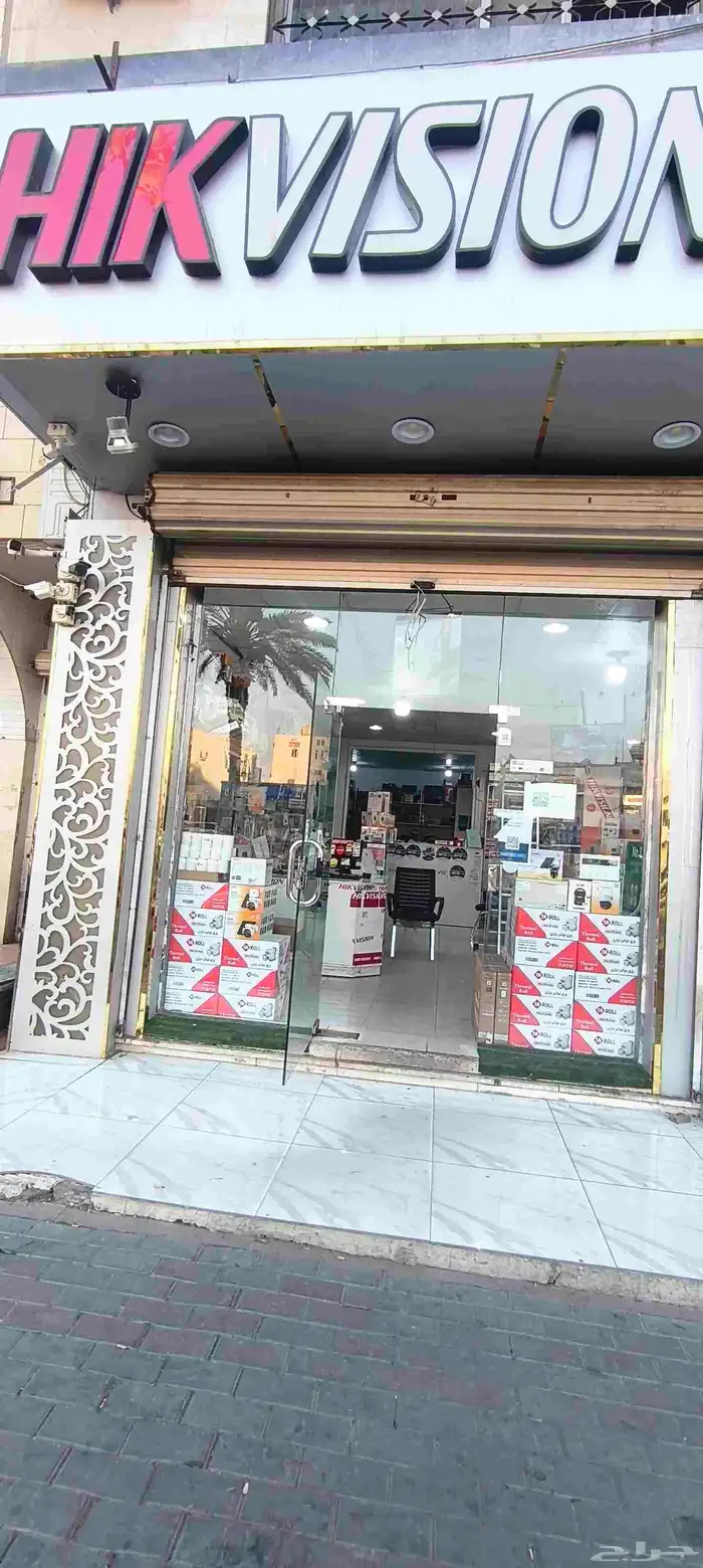 تركيب وصيانة كاميرات المراقبة ونقاط الشبكات 0