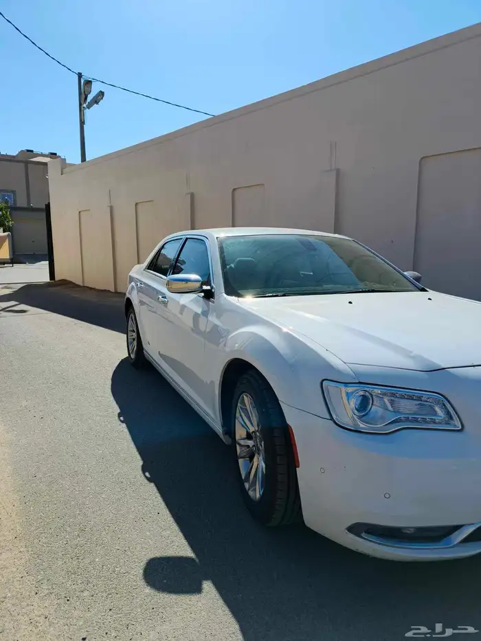 كرايسلر لمتد c300 10