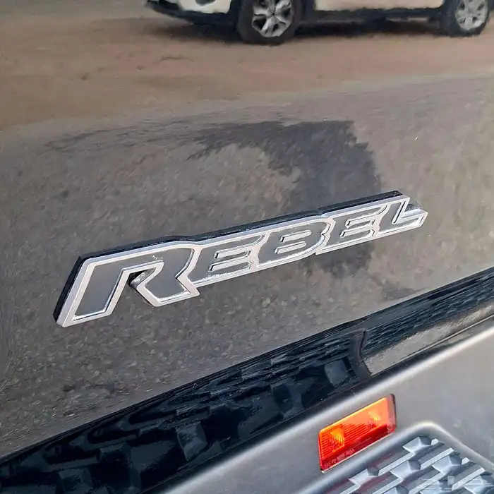 دودج رام ريبل 2025 خليجي السعر 265000 شامل الضريبه 11