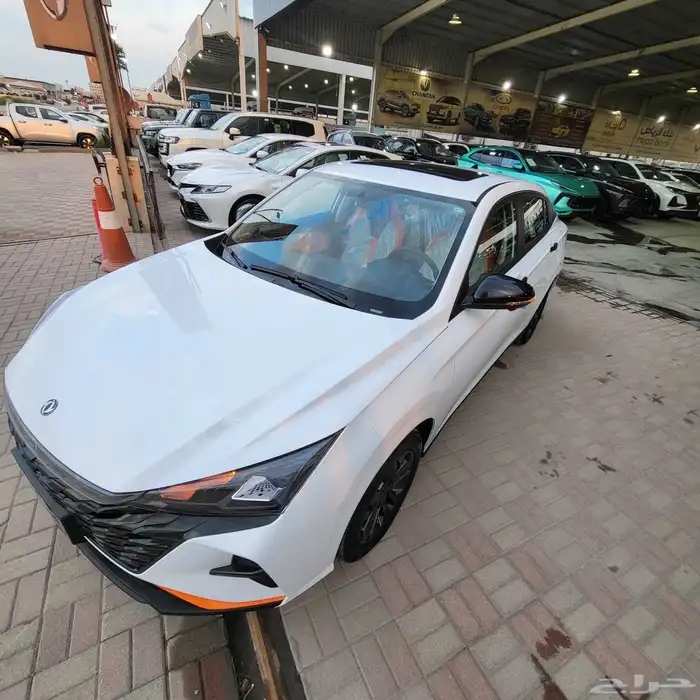 دونق فينق شاين 2025 E2 نص فل 4 كاميرات 46500 شامل 4