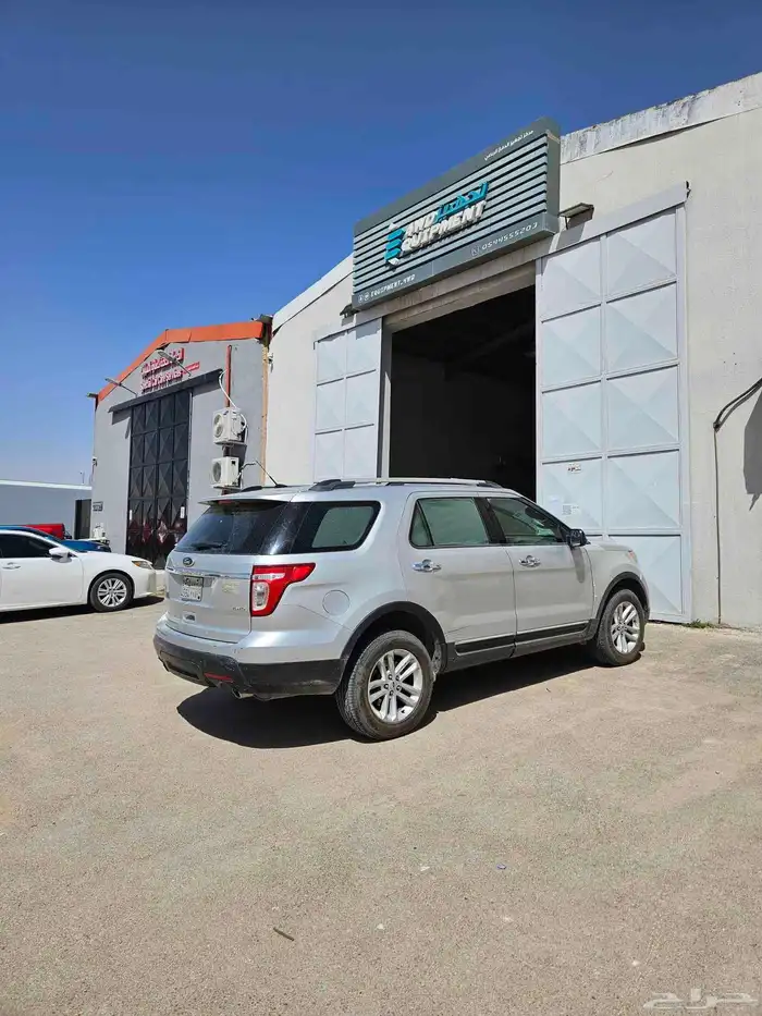 مساعدات ويايات خلفيه فورد أكسبلور من2011_2019 5