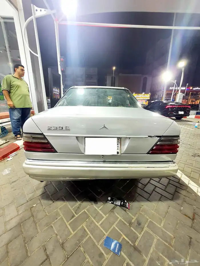 مرسيدس 230E 4سلندر دواخل فابريكه مكيف جير مكينه 11