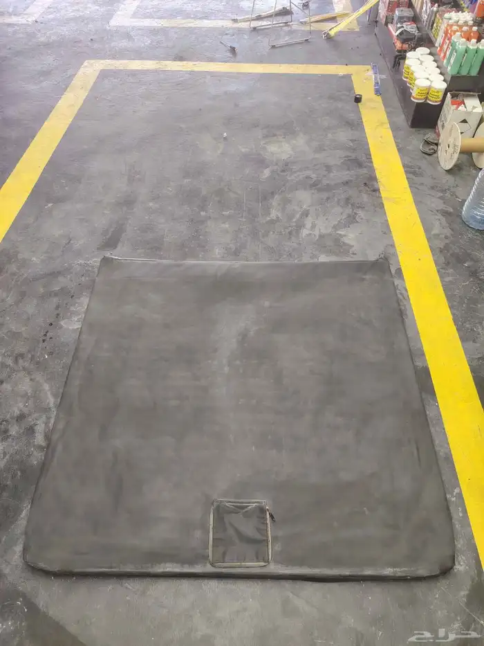 غطاء حوض اغرض حديد هيلوكس غمارتين من سته الى 15حاله جيدة 3