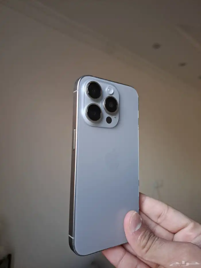 ايفون 15 برو 0