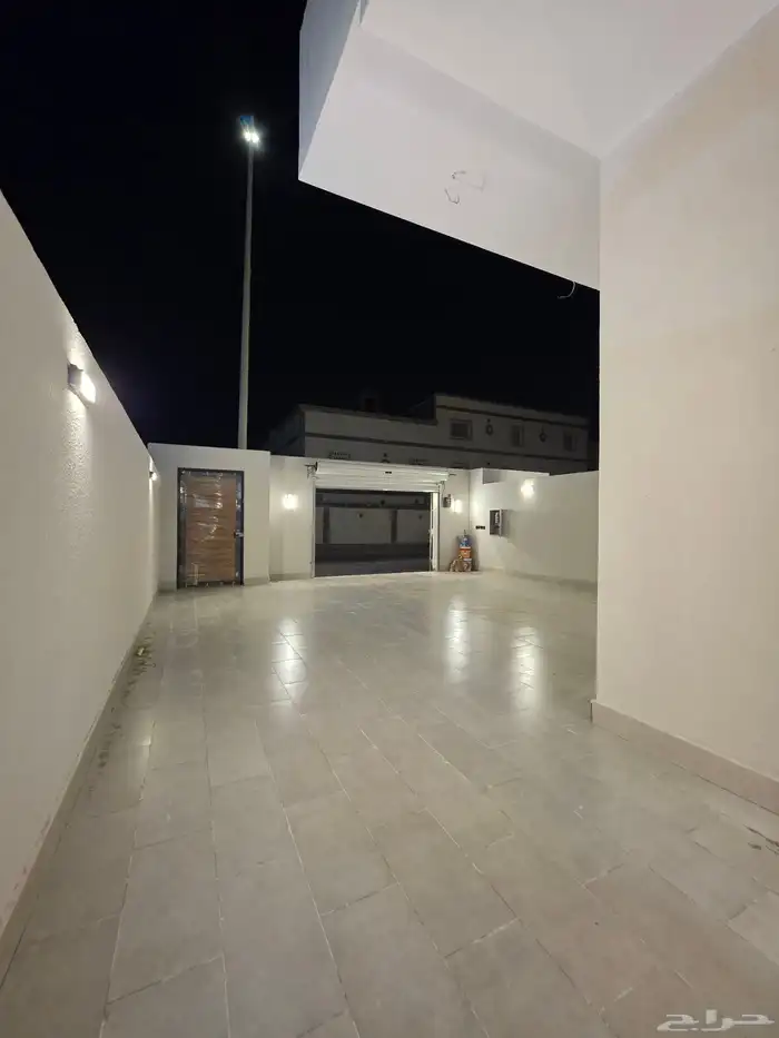 فيلا فاخرة منفصله حي البشائر 2