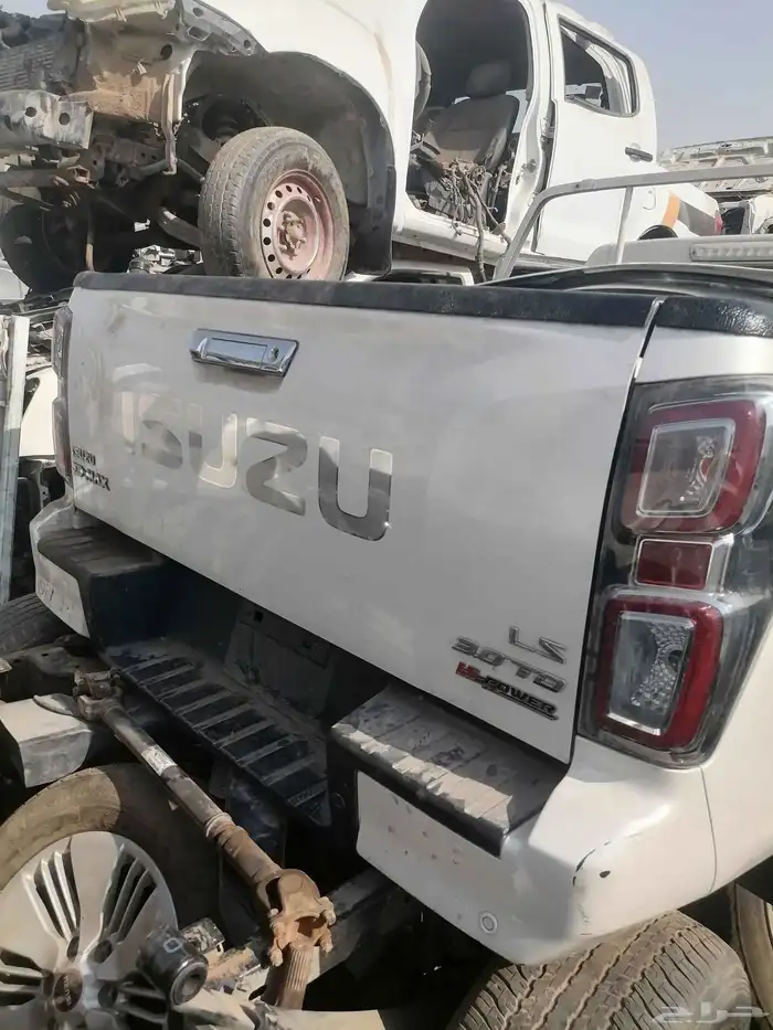 جميع انواع الايسوزو والموديلات 1