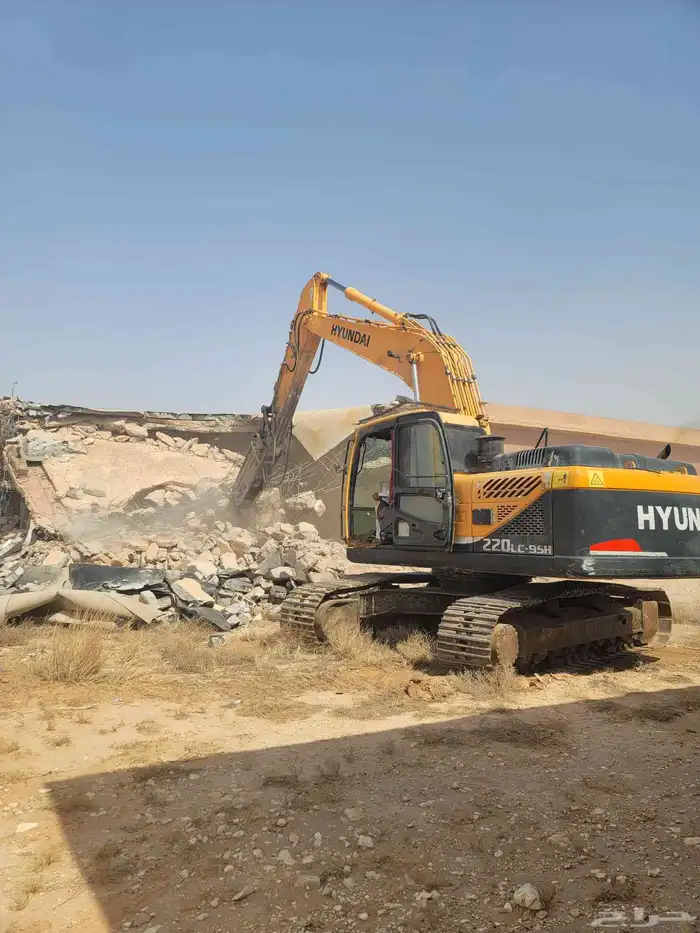 هدم مباني بوكلينات هدم وحفر 1