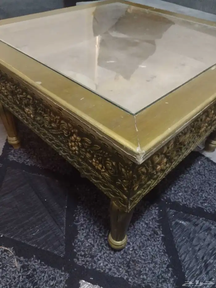 طاولة ضيافة خشبية 1