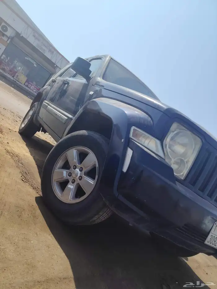 سياره جيب شيروكي 2012. النسخه الاخيره مجدد مفحوص جاهز كل شي 3