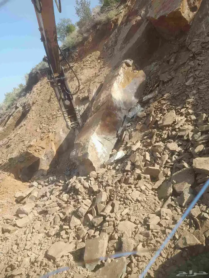 بوكلين لبنا الحجر وقص الراظي 2