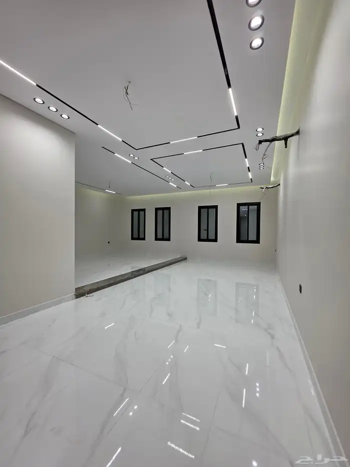 فيلا فاخرة منفصله حي البشائر 9