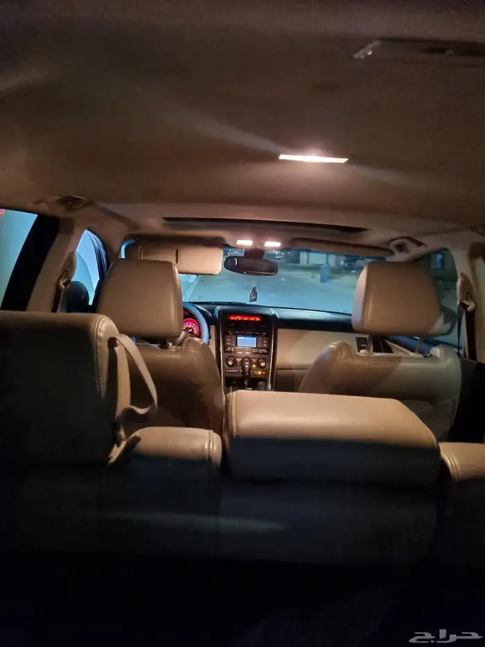 مازدامديل 2012 اللون ابيض 1