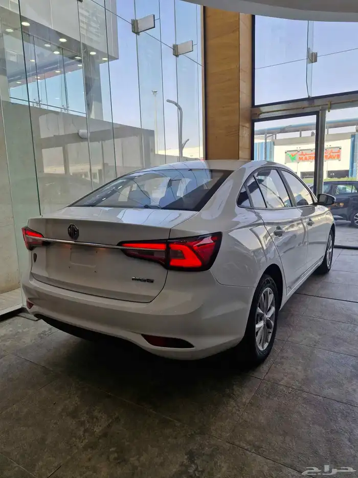 MG5 استندر2025 4