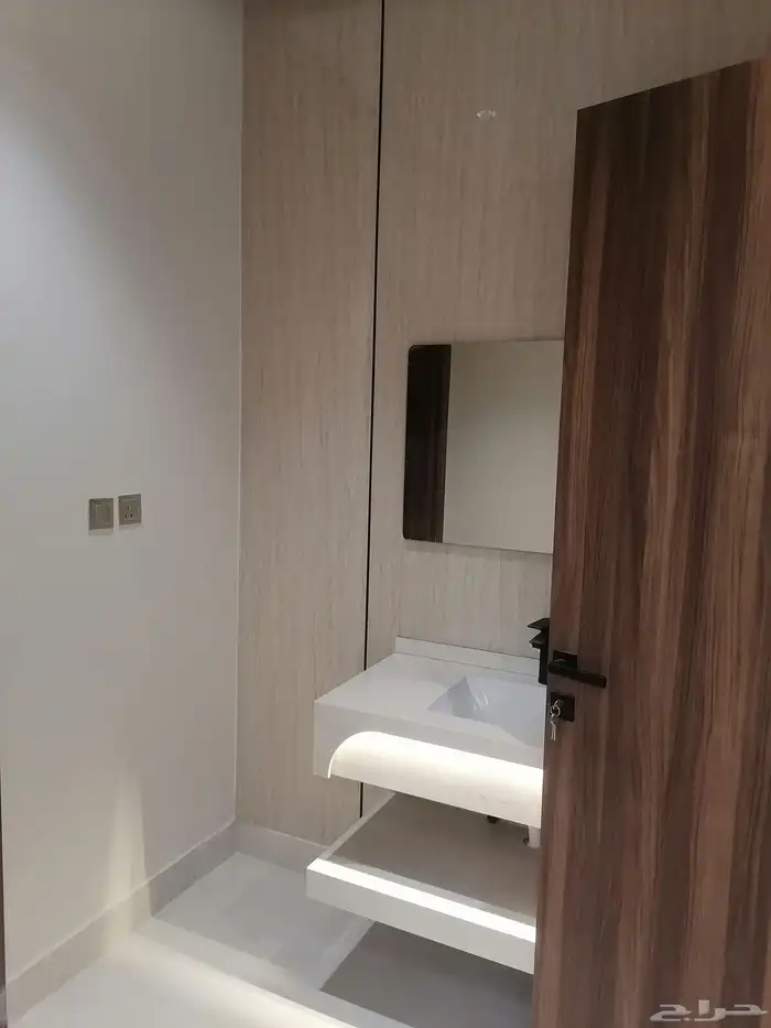 للبيع دور جديد مساحته 500م بمخطط الشروق الإسكان 9